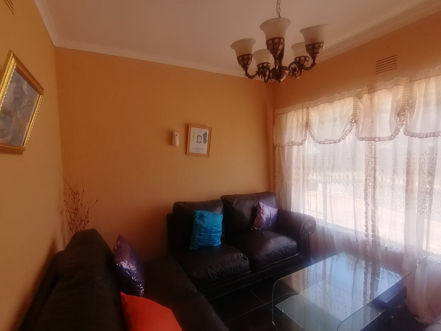 3 Bedroom Property for Sale in La Hoff North West